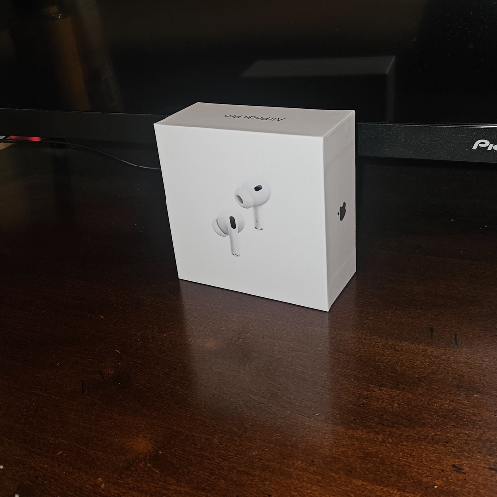Apple AirPods Pro 2s Active Noise Cancellation